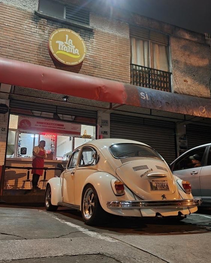 La Trama Burger Club Zona 10